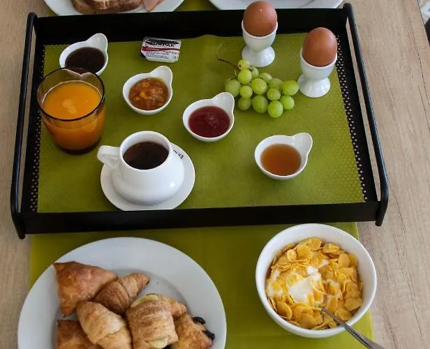 Гостевой дом Cyrenia