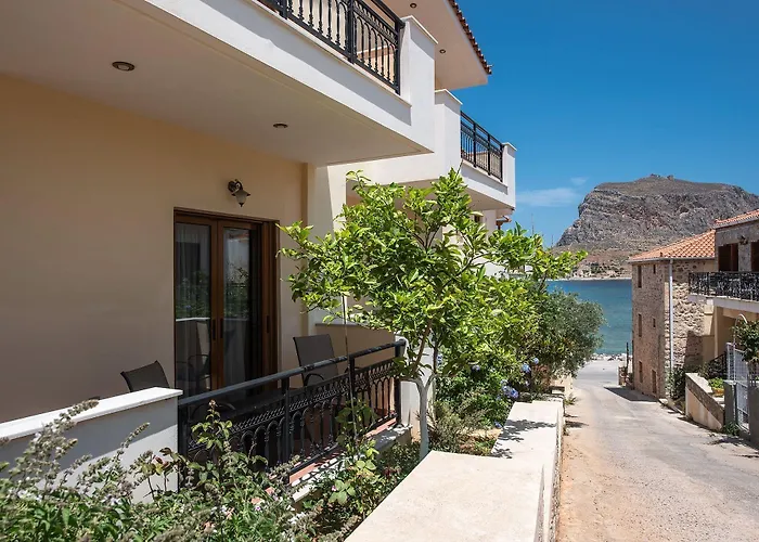 Cyrenia Гостевой дом 3*