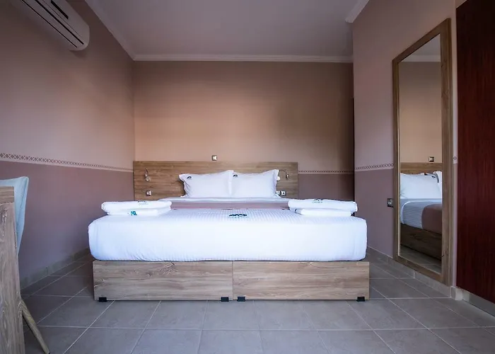 Cyrenia Гостевой дом Монемвазия