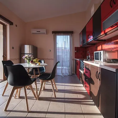 Guest house Cyrenia 3*