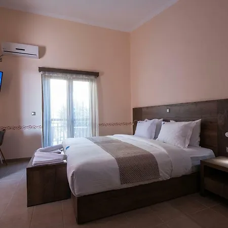 Guest house Cyrenia 3*