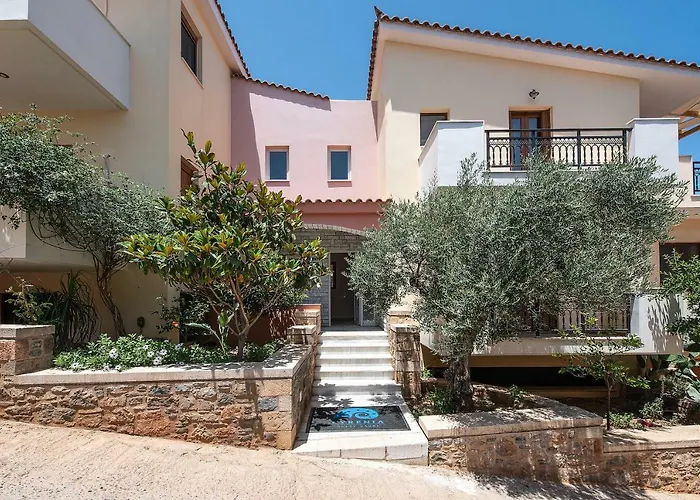 Cyrenia Μονεμβασιά