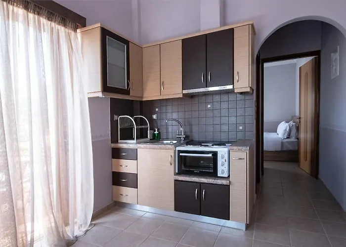 Cyrenia 3* Μονεμβασιά